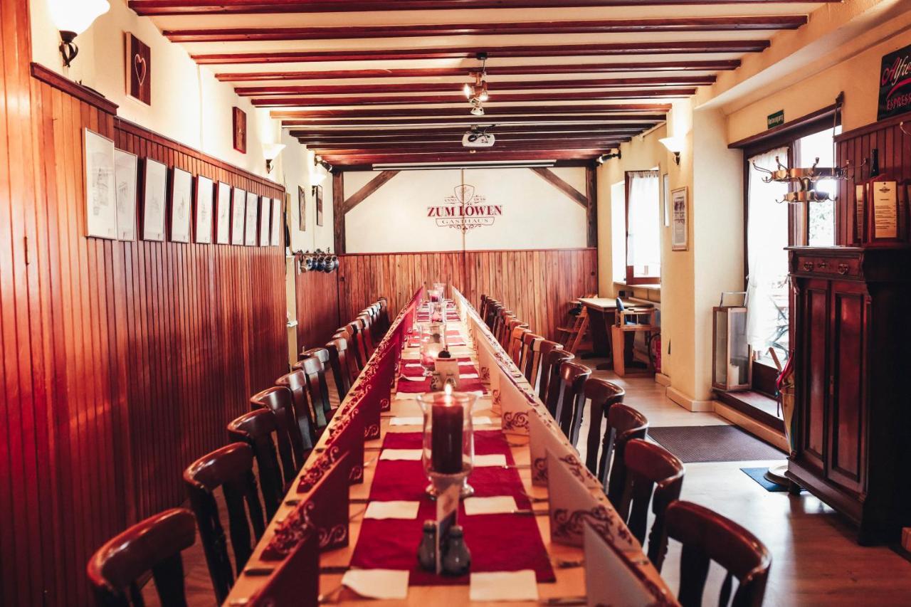 Gasthaus Zum Loewen Frankfurt am Main Bagian luar foto
