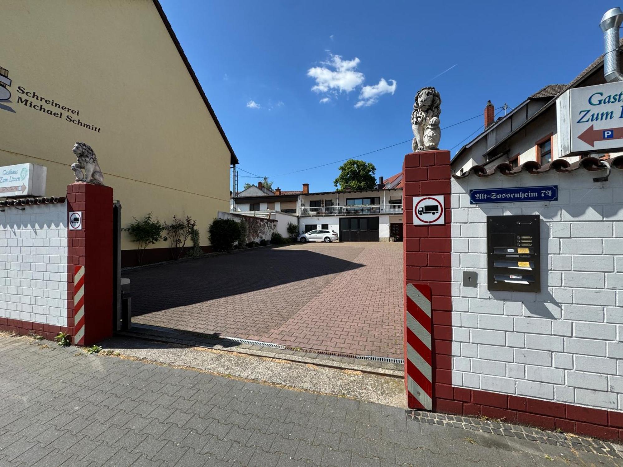 Gasthaus Zum Loewen Frankfurt am Main Bagian luar foto