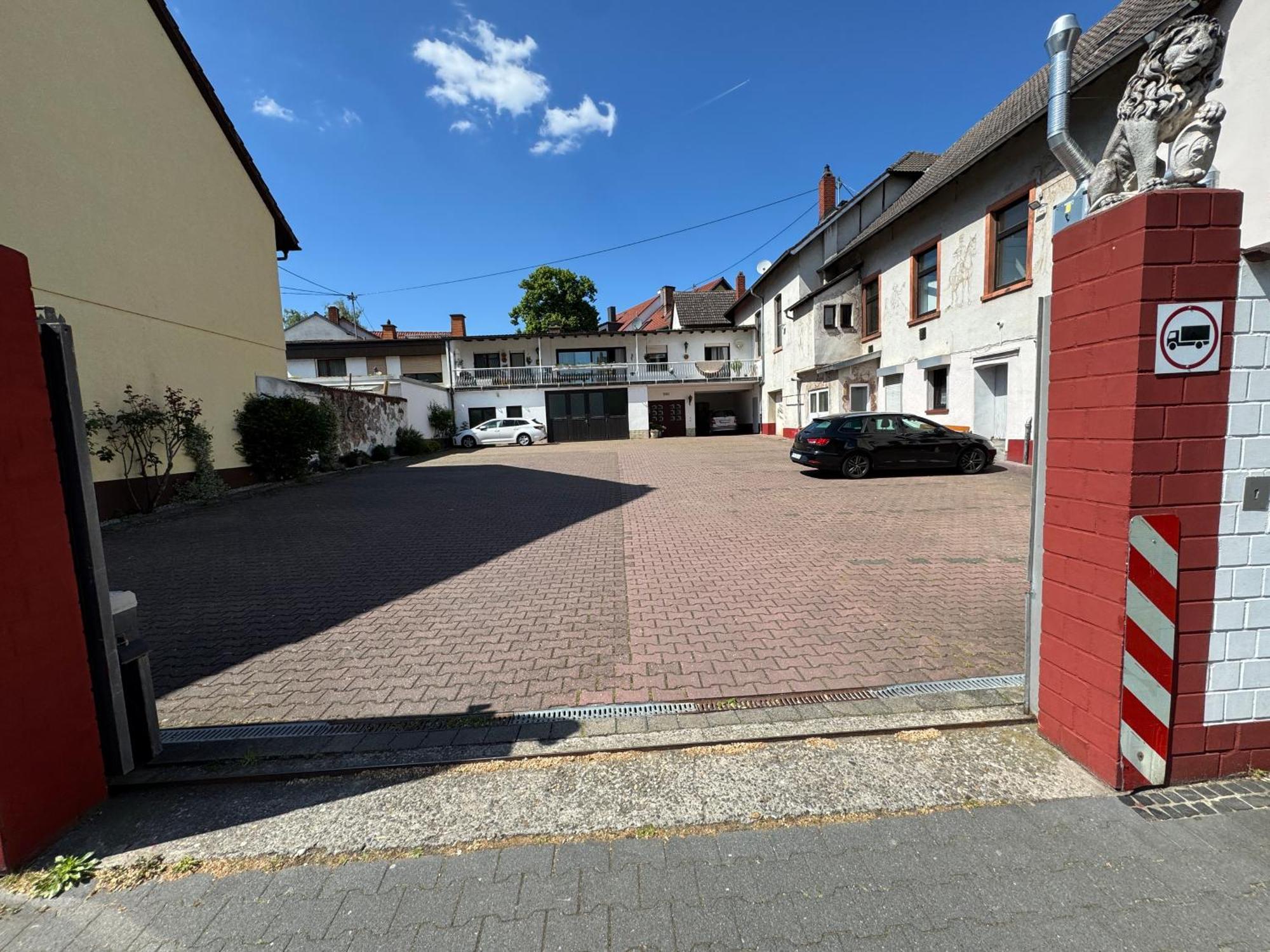 Gasthaus Zum Loewen Frankfurt am Main Bagian luar foto
